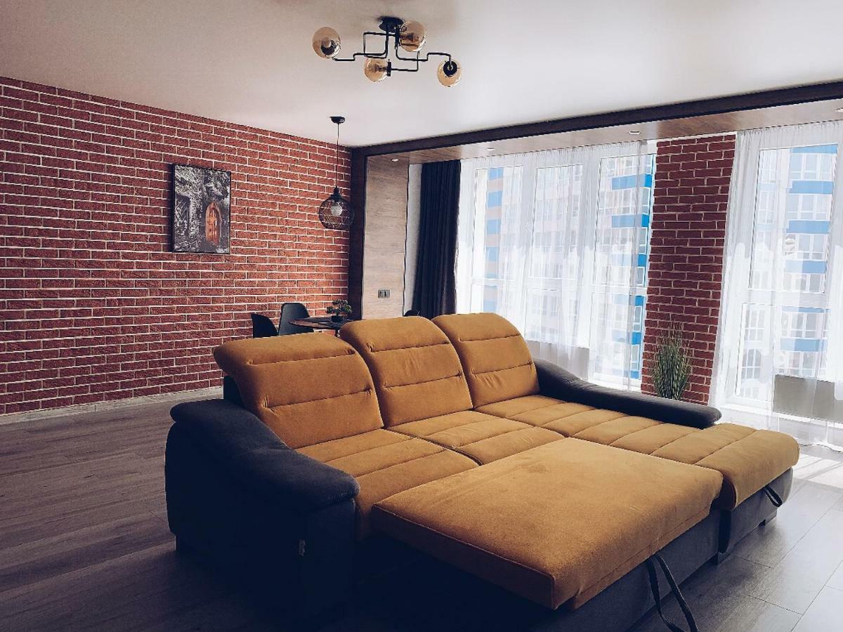 Room1402 Одесса Экстерьер фото